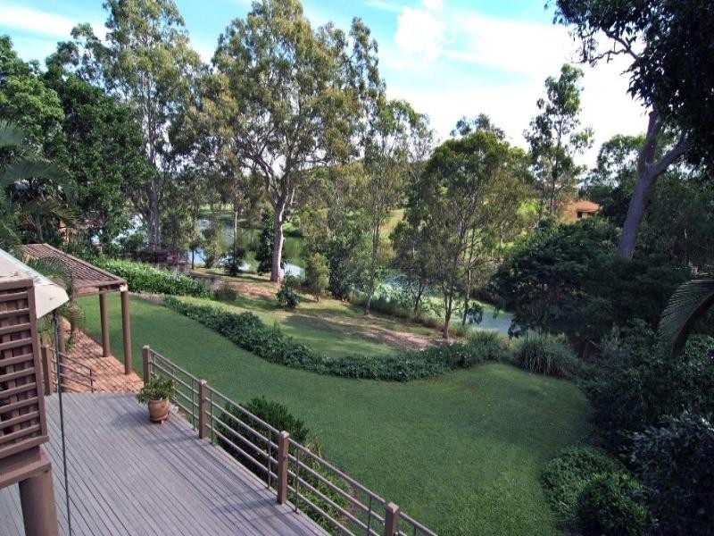 51 Meiers Road, Indooroopilly QLD 4068