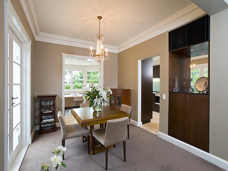 59 Neulans Road, Indooroopilly QLD 4068