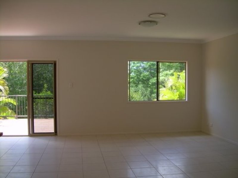 67 Thomas Street, Sherwood QLD 4075