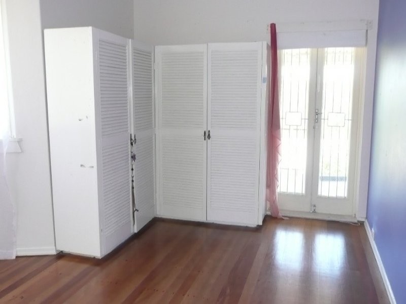 11 Usher Street, Indooroopilly QLD 4068