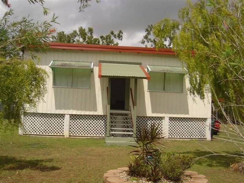 19 Evans Road, Bramston Beach QLD 4871