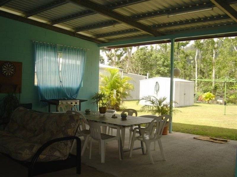 19 Evans Road, Bramston Beach QLD 4871