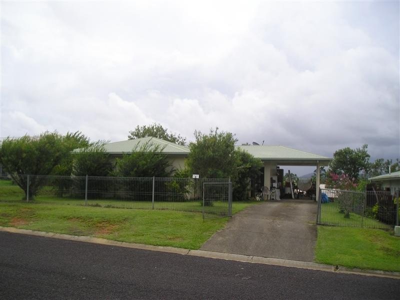 9 Boulter Close, Belvedere QLD 4860