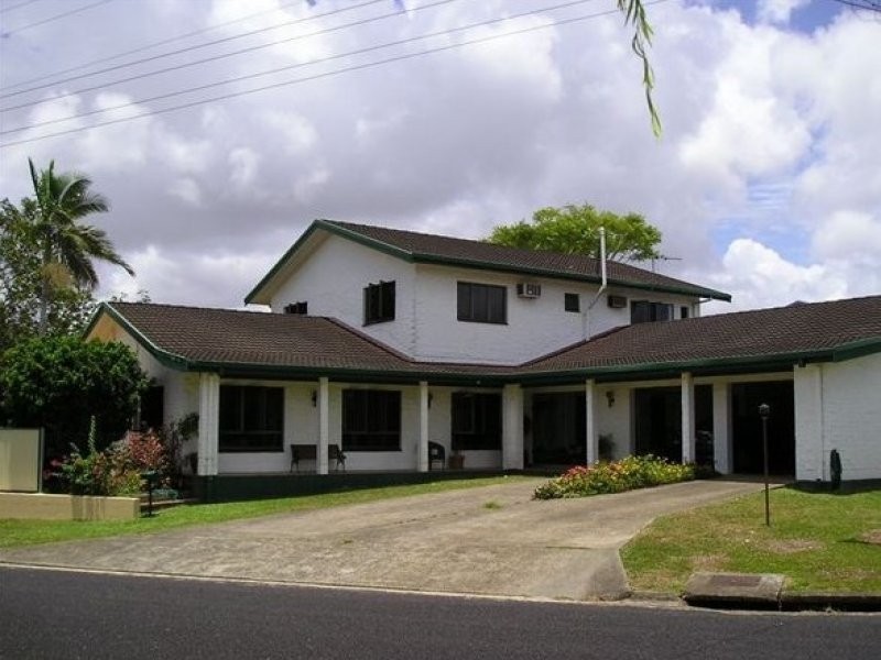 40 Riverside Crescent, Innisfail QLD 4860