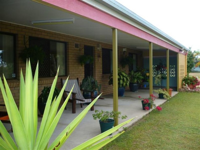 143 New Harbourline, Innisfail QLD 4860