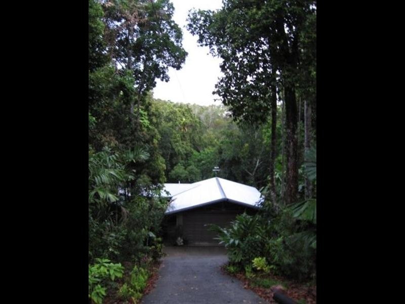 52 Waterfall Place, Innisfail QLD 4860