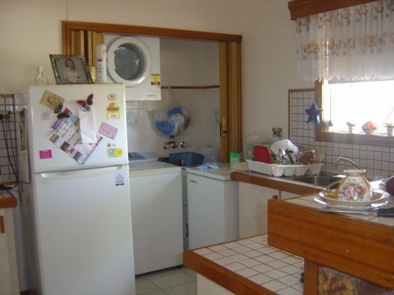 unit 1 8 Bon Villa, Innisfail QLD 4860