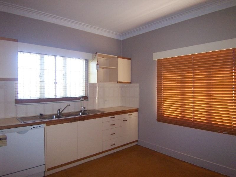 12 Thorn Lane, Ipswich QLD 4305
