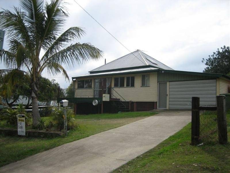 42 Barclay Street, Bundamba QLD 4304