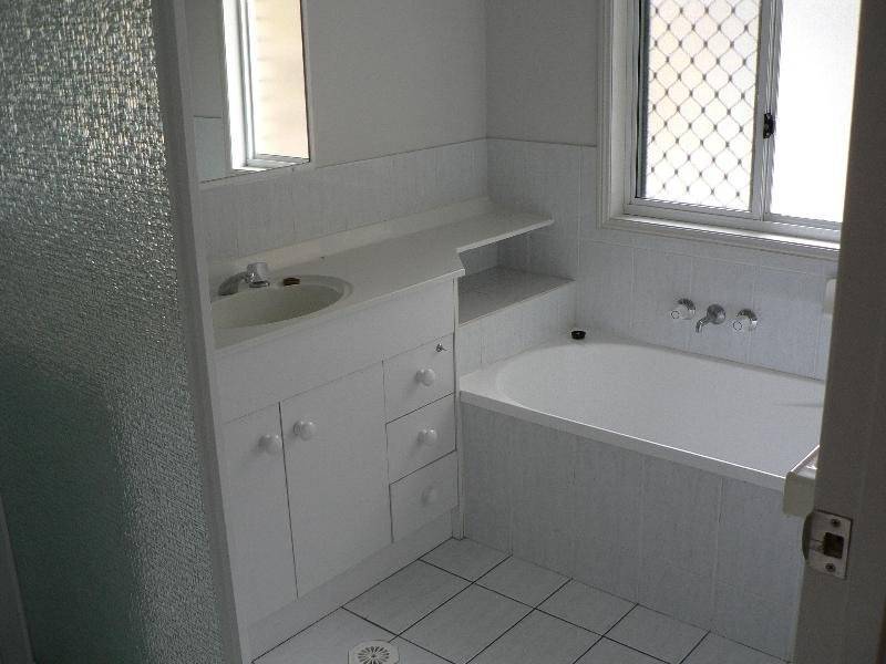 200 Wildey Street, Flinders View QLD 4305