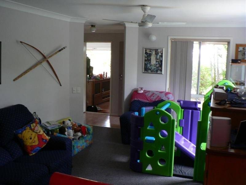 48 Jonquil Circuit, Flinders View QLD 4305