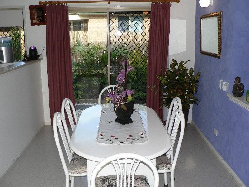 10 Dindina Street, Flinders View QLD 4305