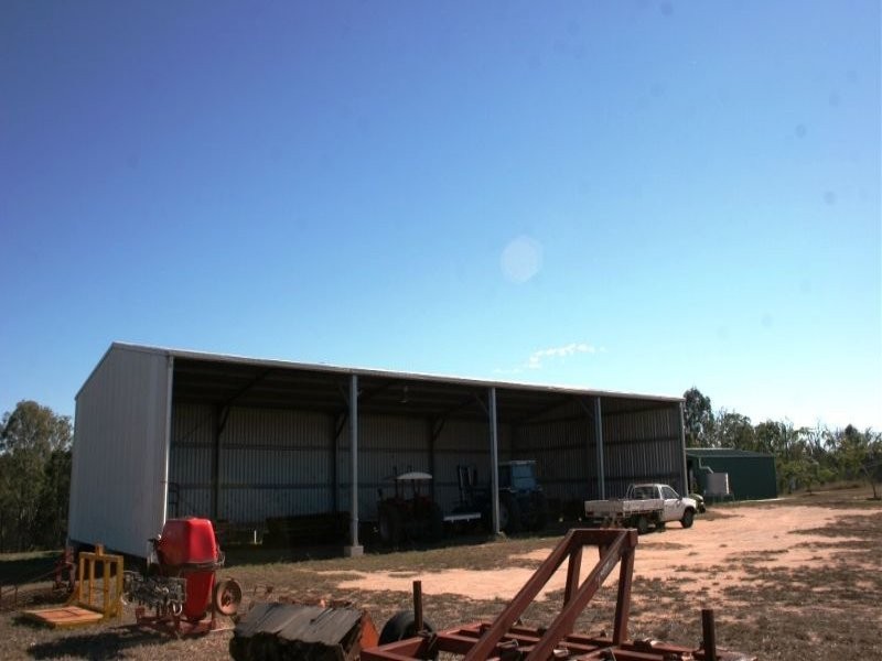 33 Kennedy Road, Wivenhoe Pocket QLD 4306