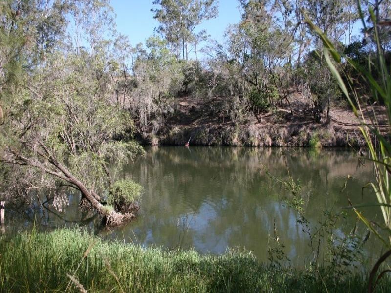 33 Kennedy Road, Wivenhoe Pocket QLD 4306