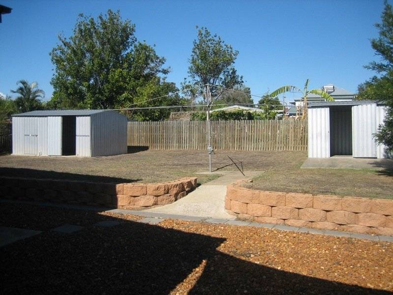 9 Bremer Parade, Basin Pocket QLD 4305