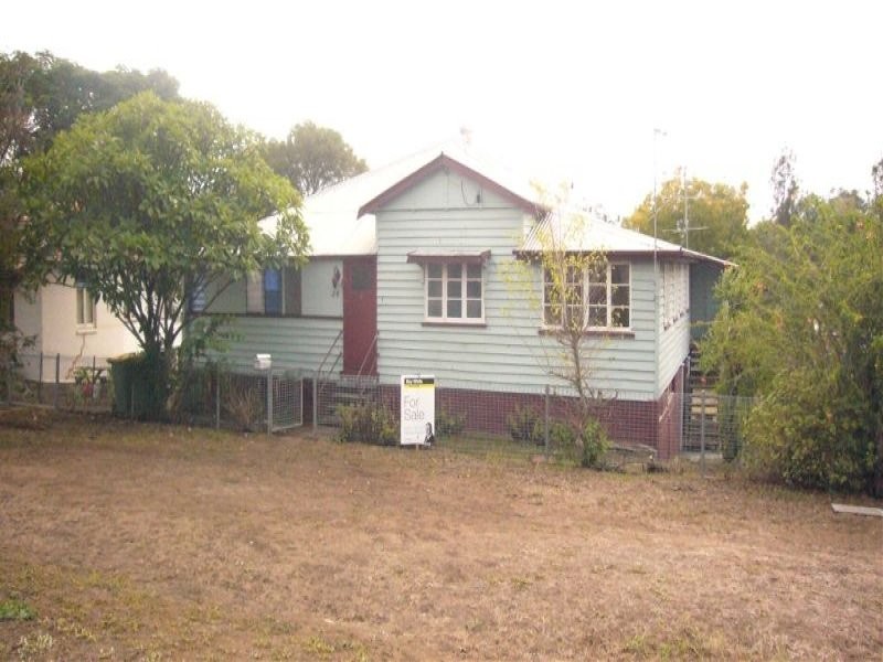 34 Canning street, North Ipswich QLD 4305