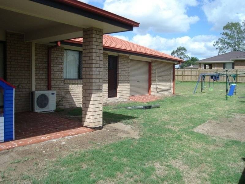 1 Angela Place, Yamanto QLD 4305