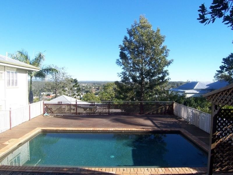 28 Clay Street, Ipswich QLD 4305