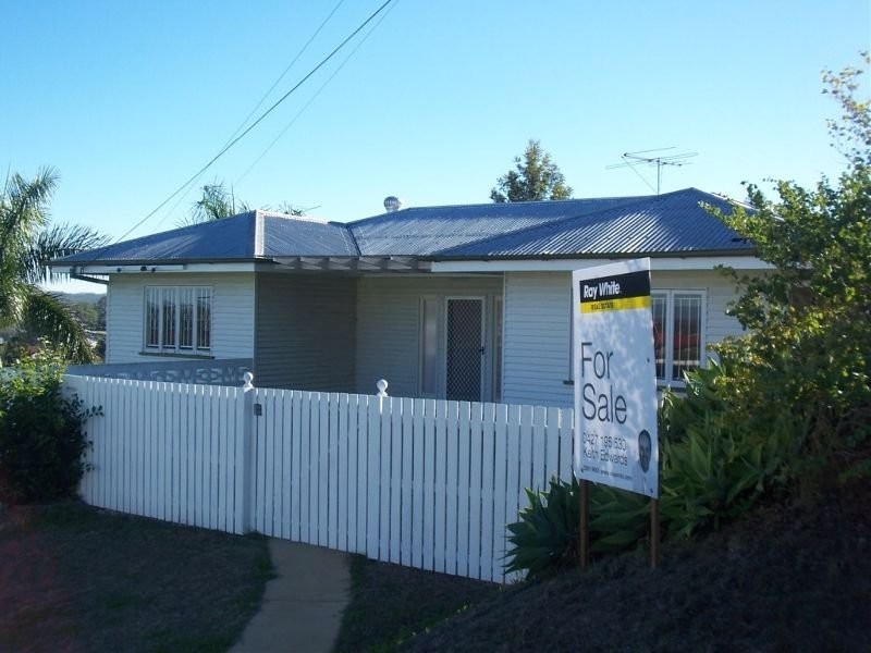28 Clay Street, Ipswich QLD 4305