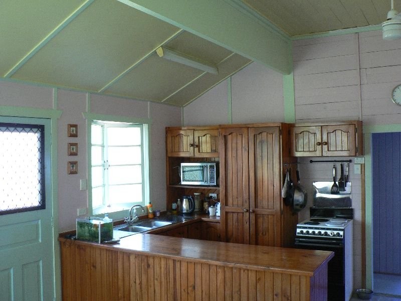 3 Byrne Street, Bundamba QLD 4304