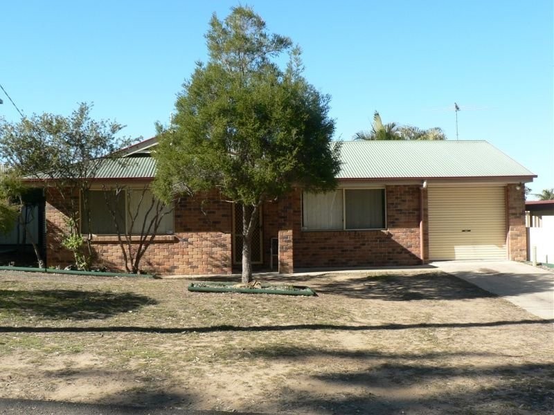 90 Aspinall Street, Leichhardt QLD 4305