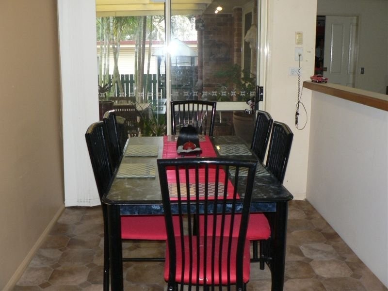 90 Aspinall Street, Leichhardt QLD 4305