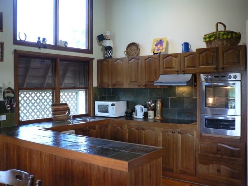 12 Apurla Court, Karana Downs QLD 4306