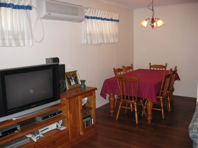 2 Beth Street, North Booval QLD 4304