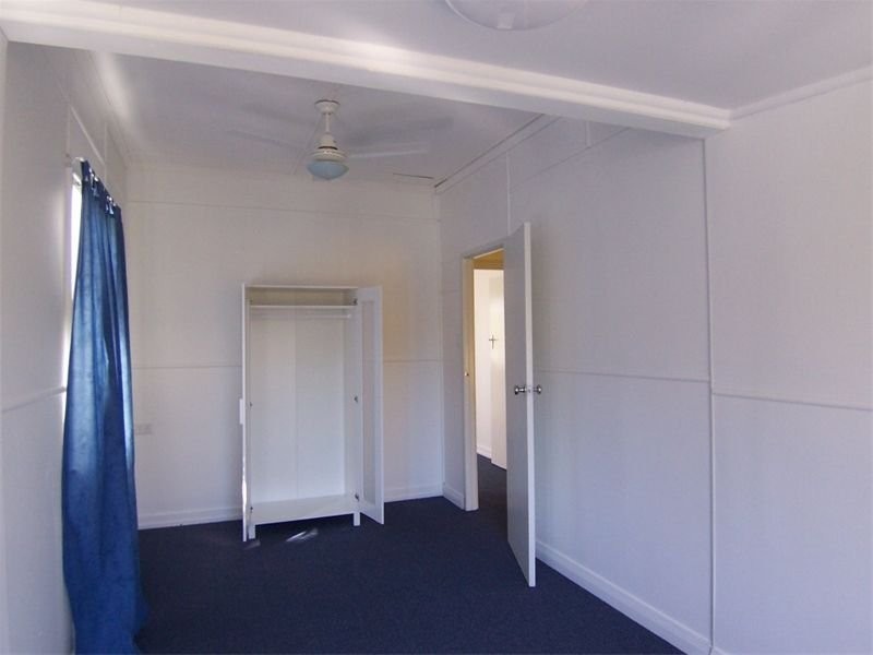 131 Jacaranda Street, North Booval QLD 4304