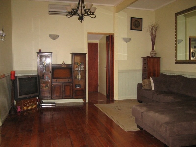 1 Davidson Street, Ipswich QLD 4305