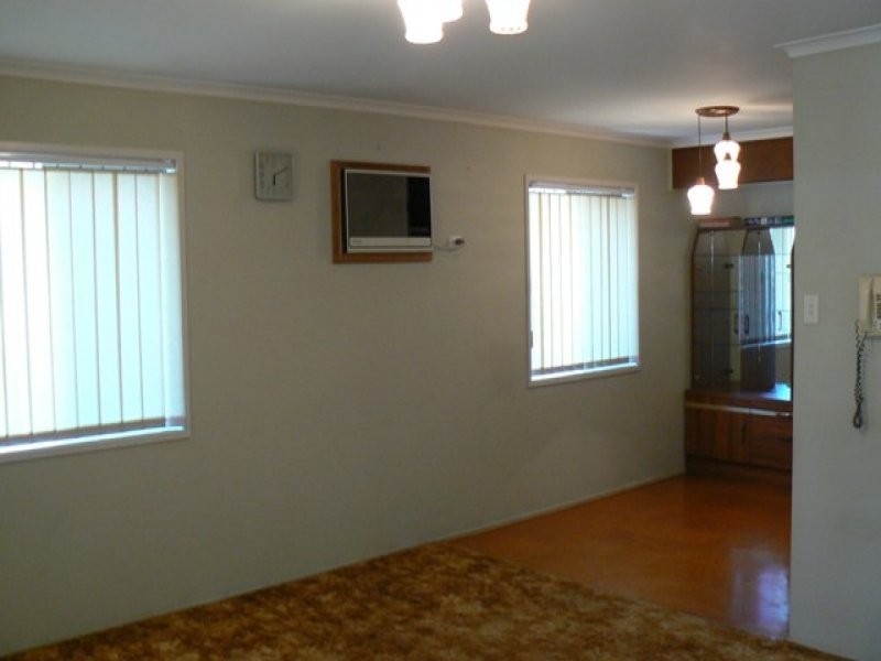 35 Wade Street, Bundamba QLD 4304