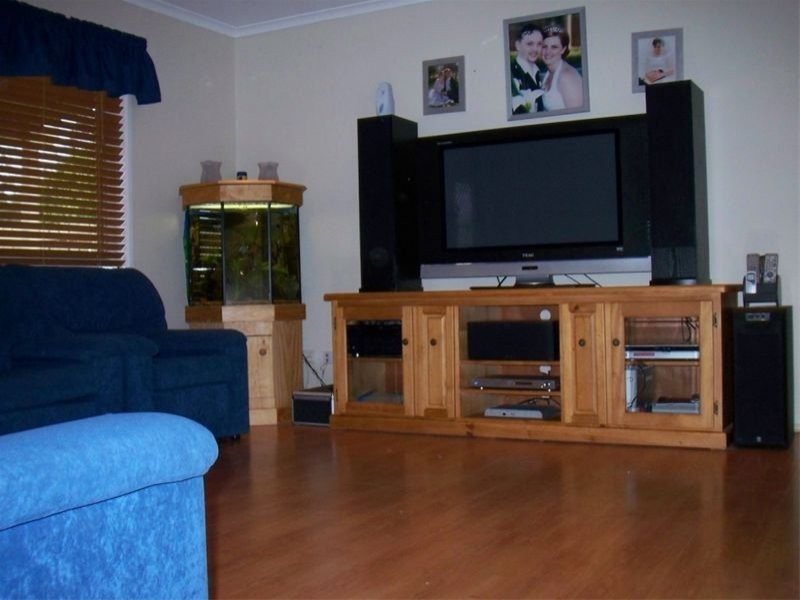 3 Ronald Street, Bundamba QLD 4304
