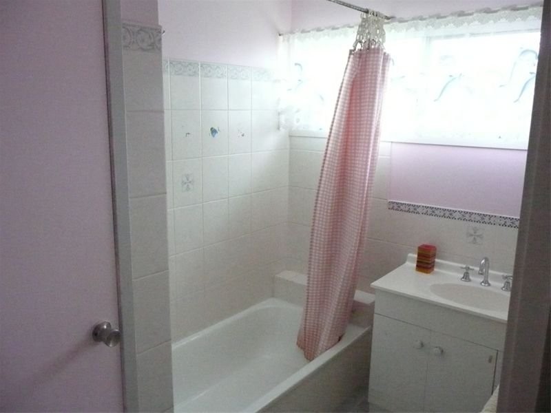 58 Aspinall Street, Leichhardt QLD 4305