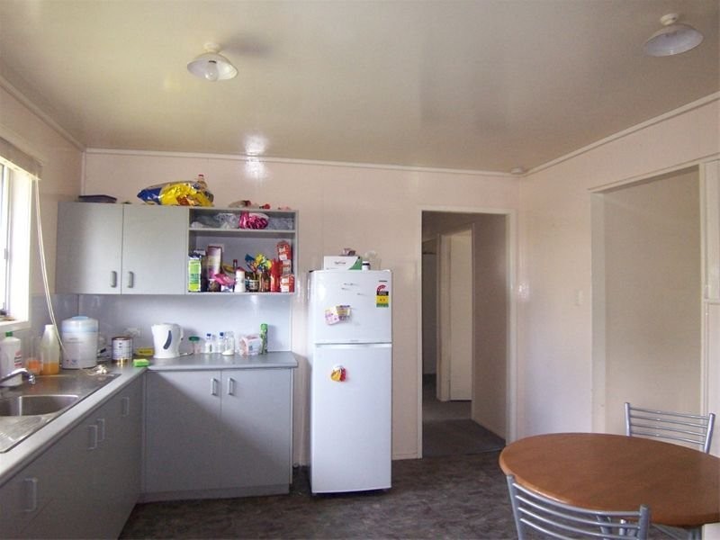 38 Nelson Street, Bundamba QLD 4304