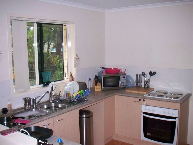 27 Palma Rosa Drive, Wulkuraka QLD 4305