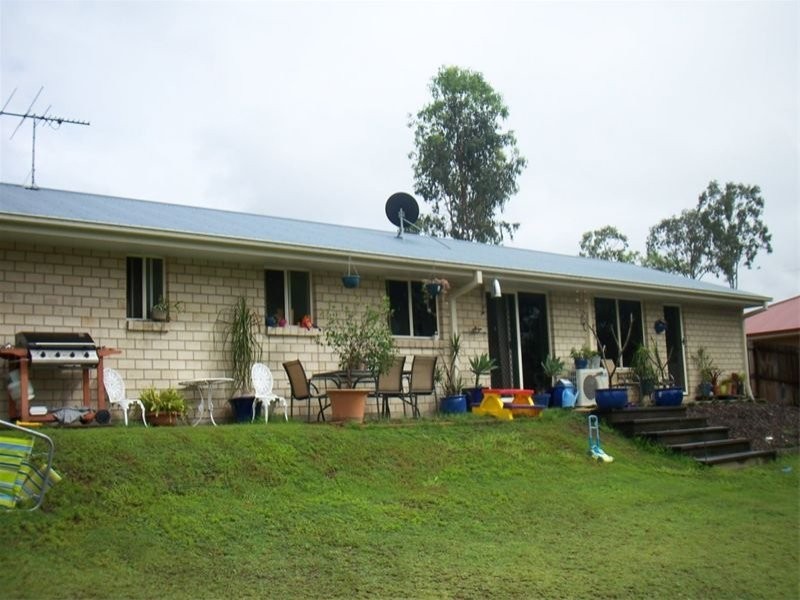 27 Palma Rosa Drive, Wulkuraka QLD 4305