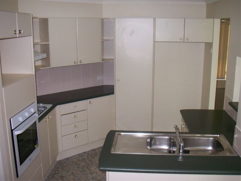 47 Reif Street, Flinders View QLD 4305