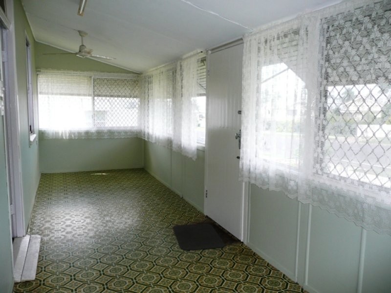 15 Cothill Road, Booval QLD 4304
