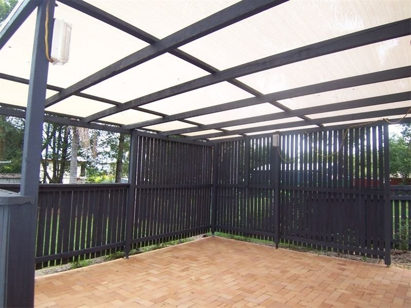 5 Pine Street, Flinders View QLD 4305