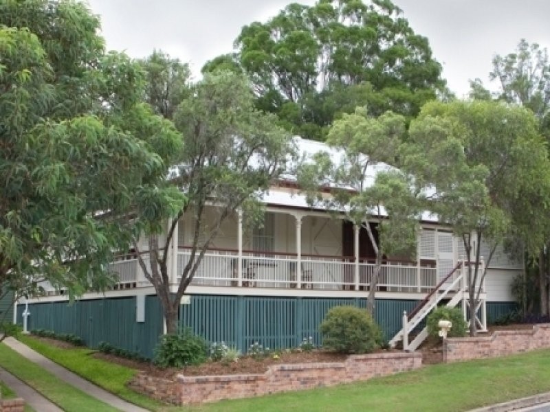 6 Elizabeth Street, Woodend QLD 4305