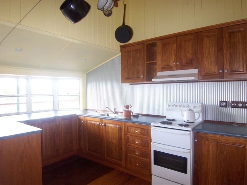 30 Wattle Street, North Booval QLD 4304