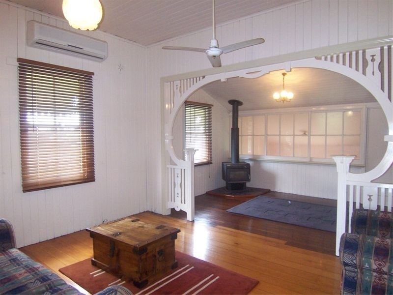 30 Wattle Street, North Booval QLD 4304