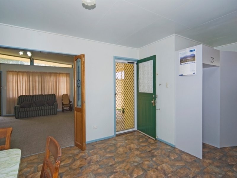 5 Farr Street, East Ipswich QLD 4305