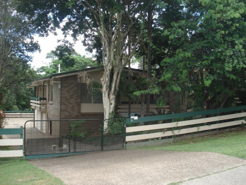 9 Ware Street, North Ipswich QLD 4305