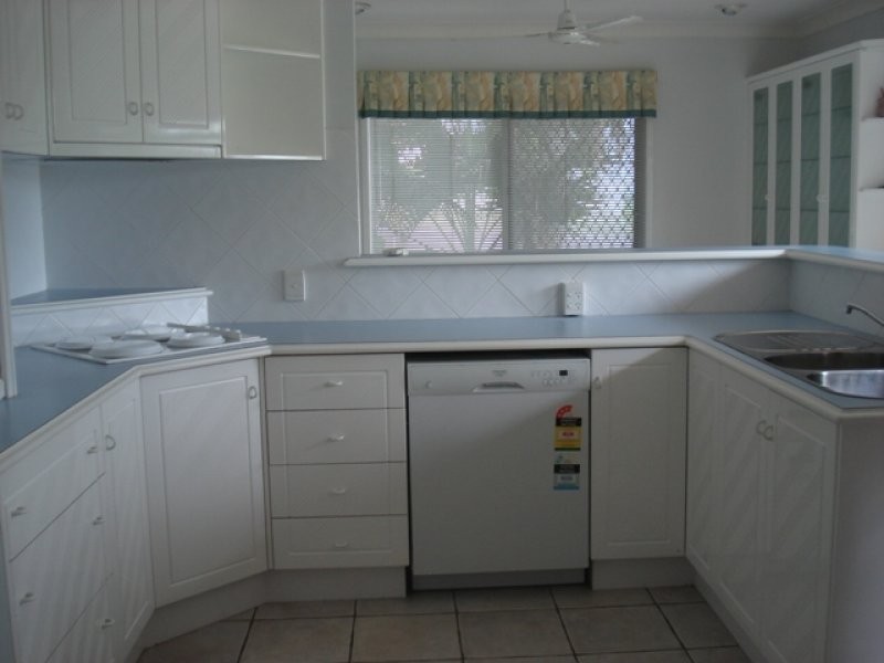 9 Ware Street, North Ipswich QLD 4305