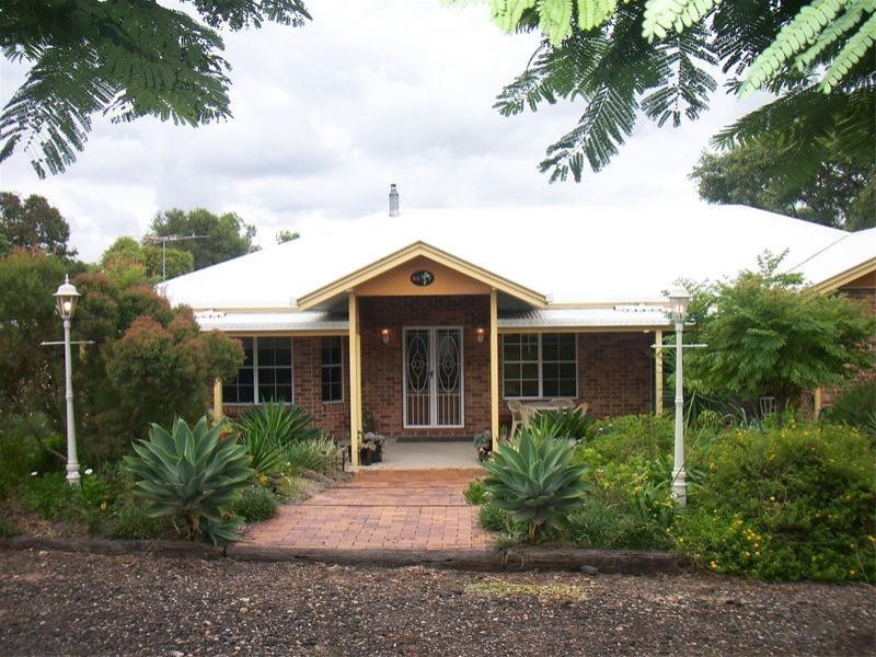 68 Nelson Street, Bundamba QLD 4304