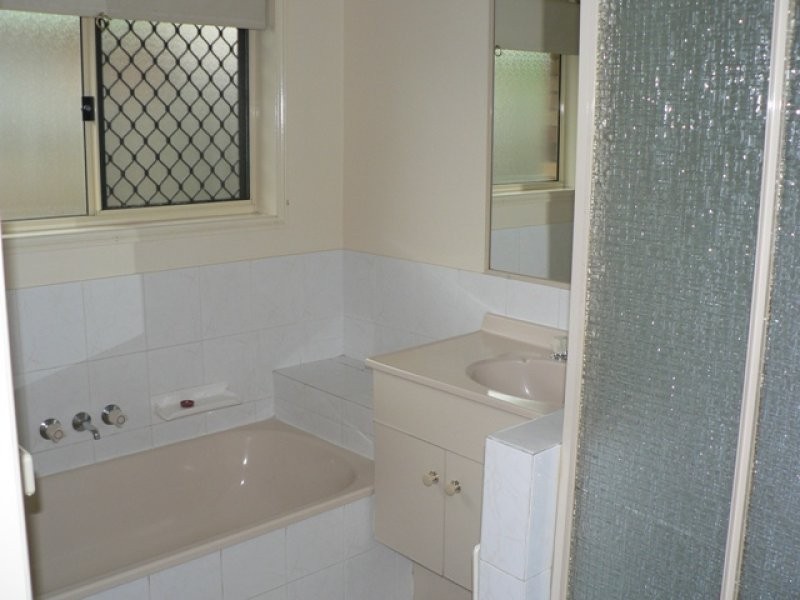 7 Jonquil Circuit, Flinders View QLD 4305