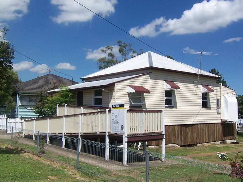 7 Cook Street, East Ipswich QLD 4305