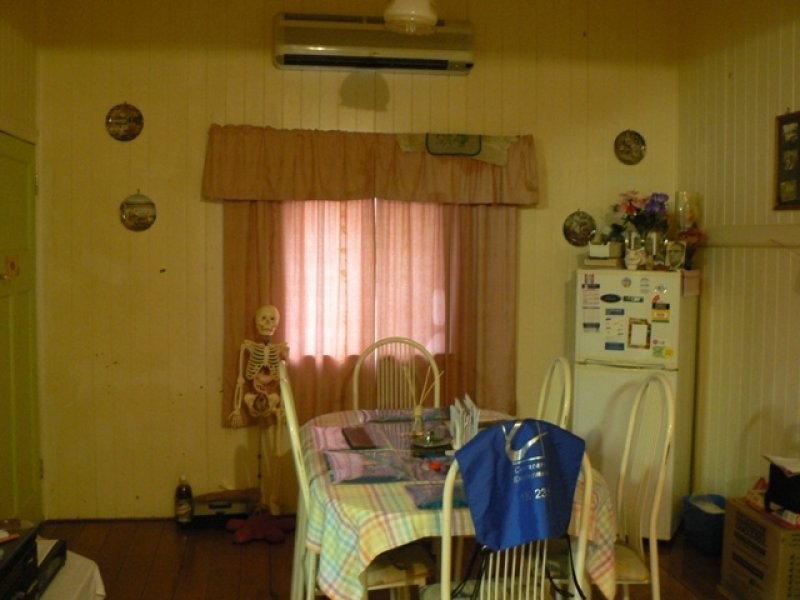 6 MacFarlane Street, Sadliers Crossing QLD 4305