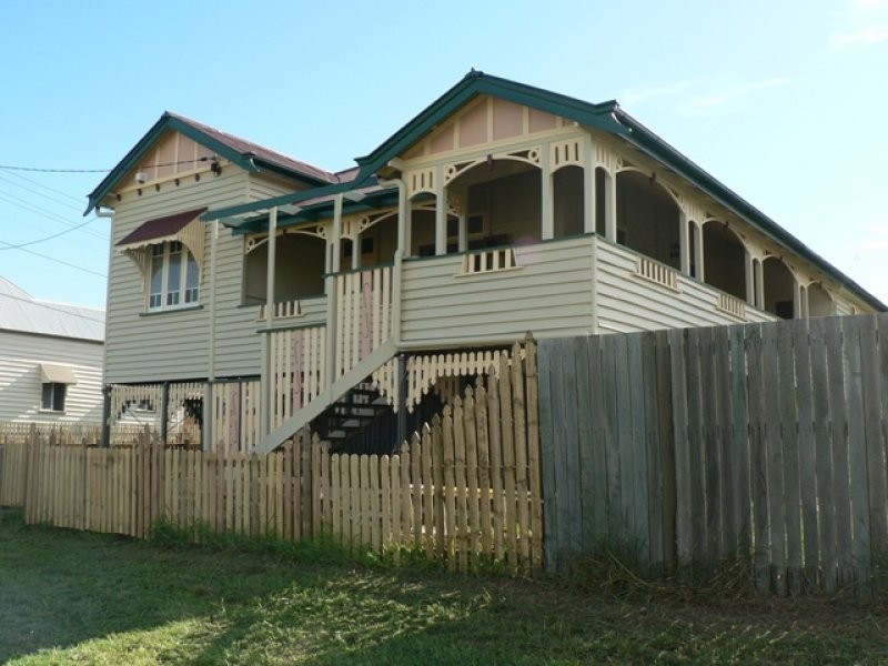 22 Pelican Street, North Ipswich QLD 4305